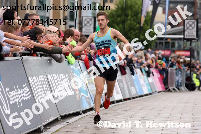 Simplyhealth Junior, 5k and Mini Great North Run. Photo: David T. Hewitson/Sports for All Pics